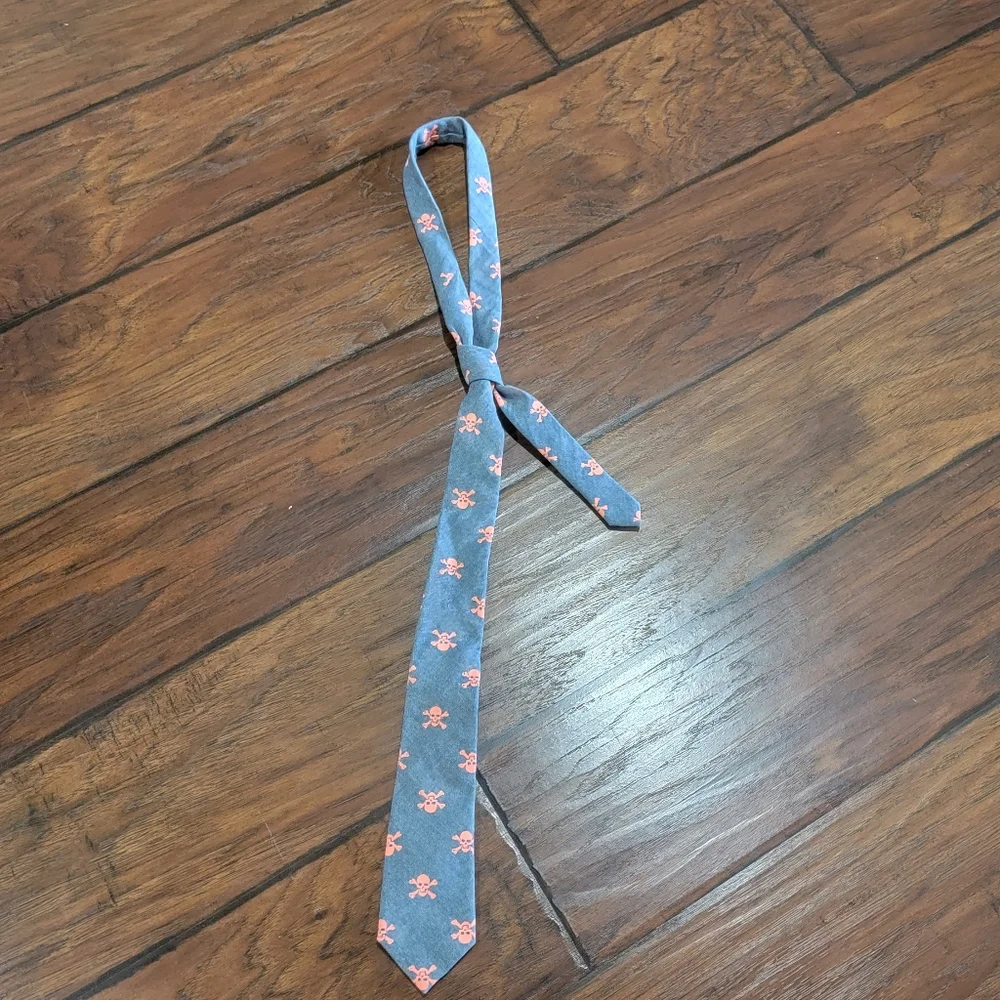 Old Navy boys tie